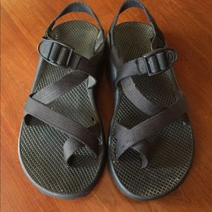 Men’s Chaco Sport Sandal Z/2 size 9 - Vibram Sole